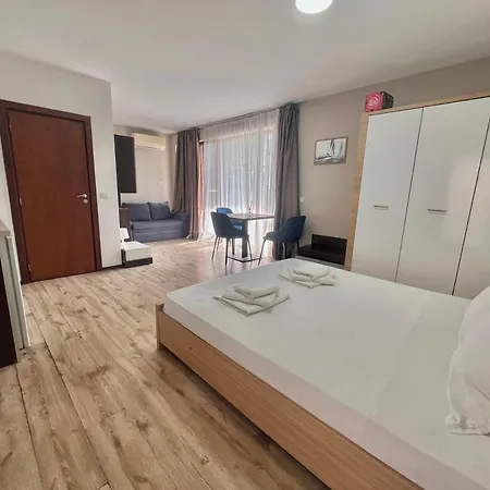 Kiara Apartament Sweti Konstantin i Sweta Elena