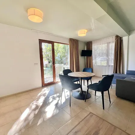 Kiara * Sweti Konstantin i Sweta Elena