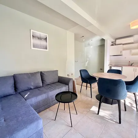 Kiara Apartment *