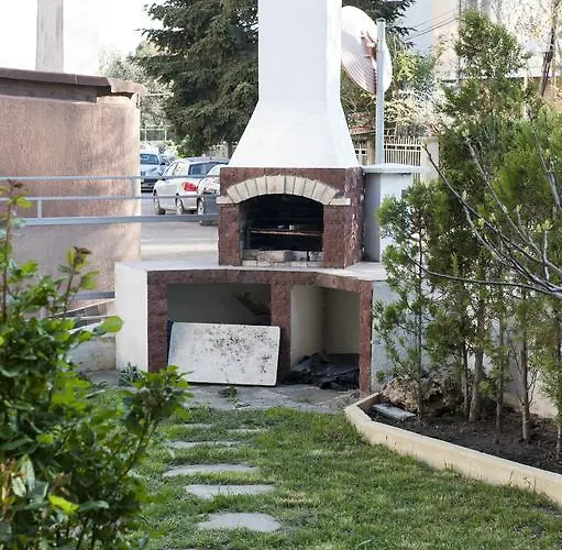 Kiara سينتس قسطنطين وهيلينا